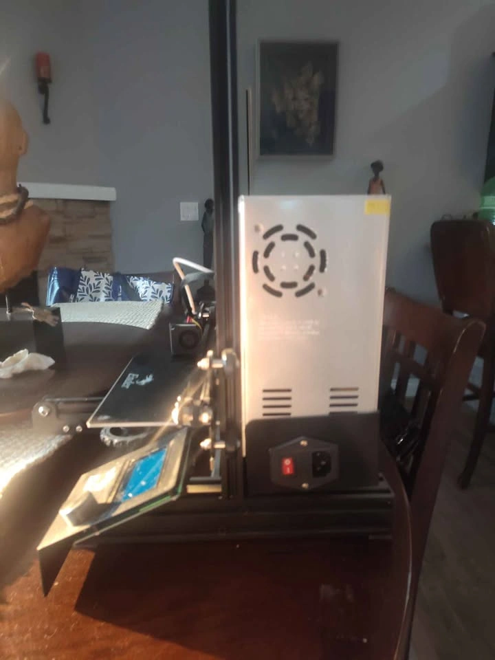 Creality Ender 3 3d Printer with 3 rolls of filament - photo 2