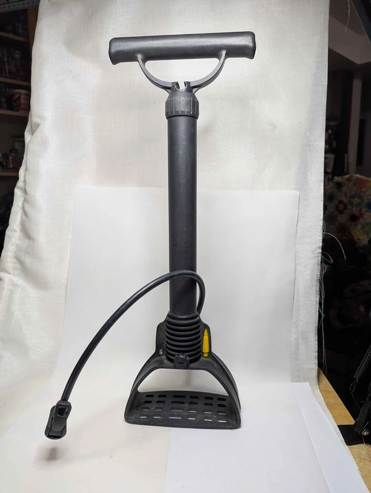 Raleigh Bicycle Floor Pump - photo 2