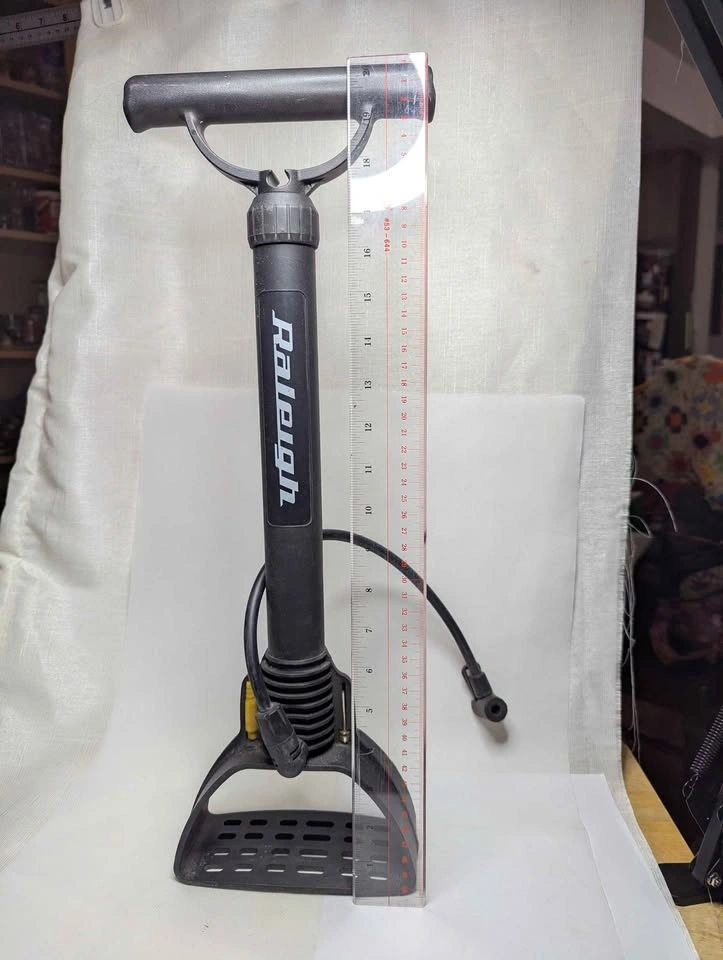 Raleigh Bicycle Floor Pump - photo 3