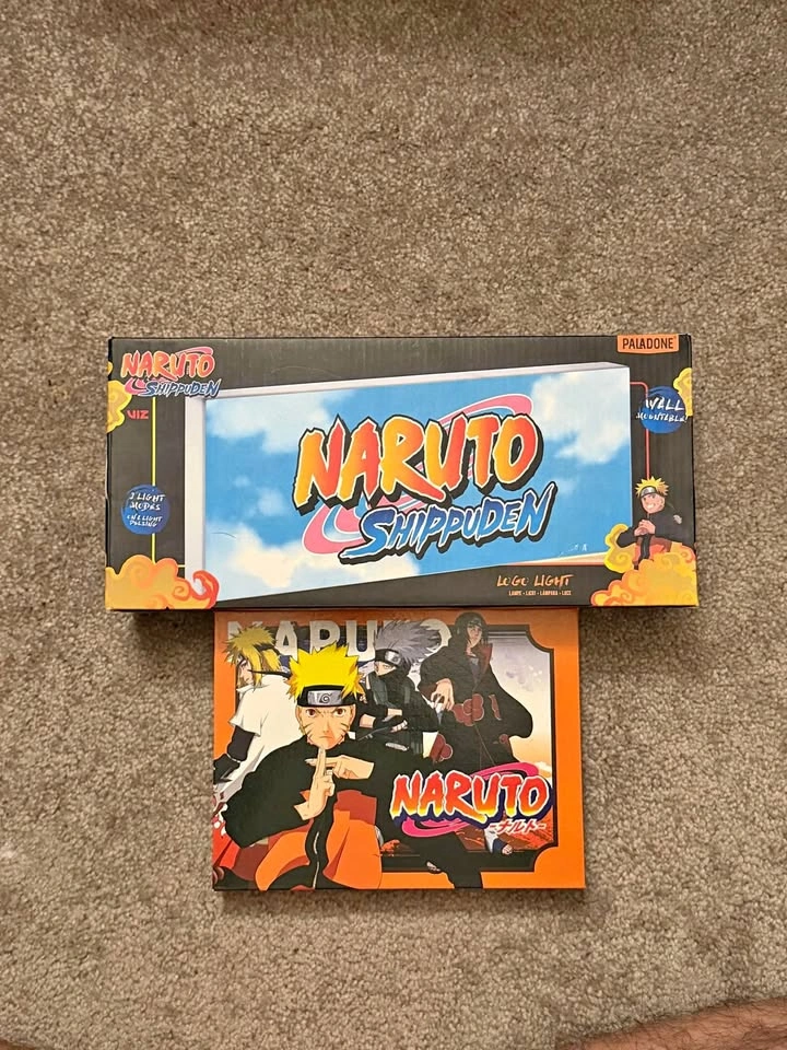 Naruto lamp and replica knives