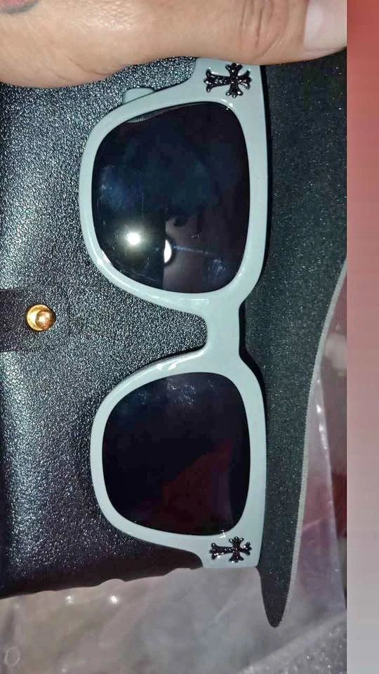 Gray Chrome heart sunglasses