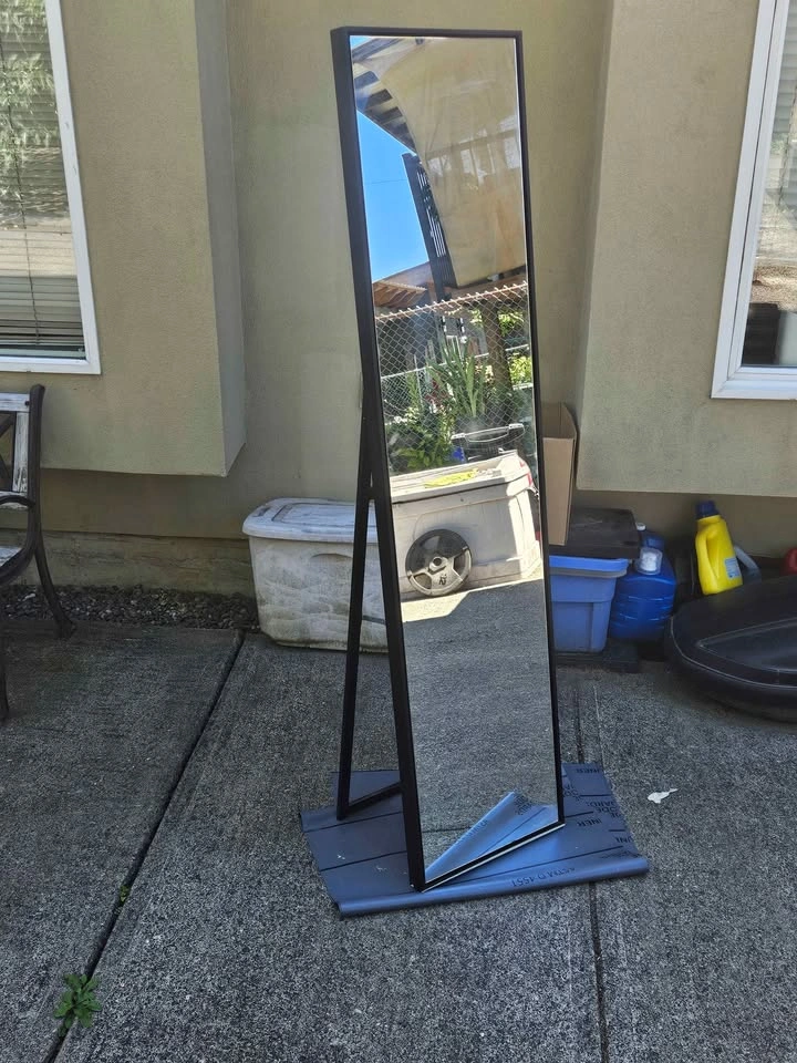 EQ3 Spy Glass Mirror 23.6″w × 70.9″h - photo 3
