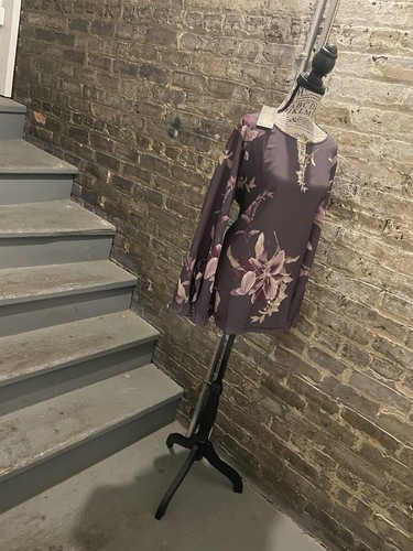 Diane Gilman Gray & Mauve Lily Print Silky Shirt Size XL (NWT)