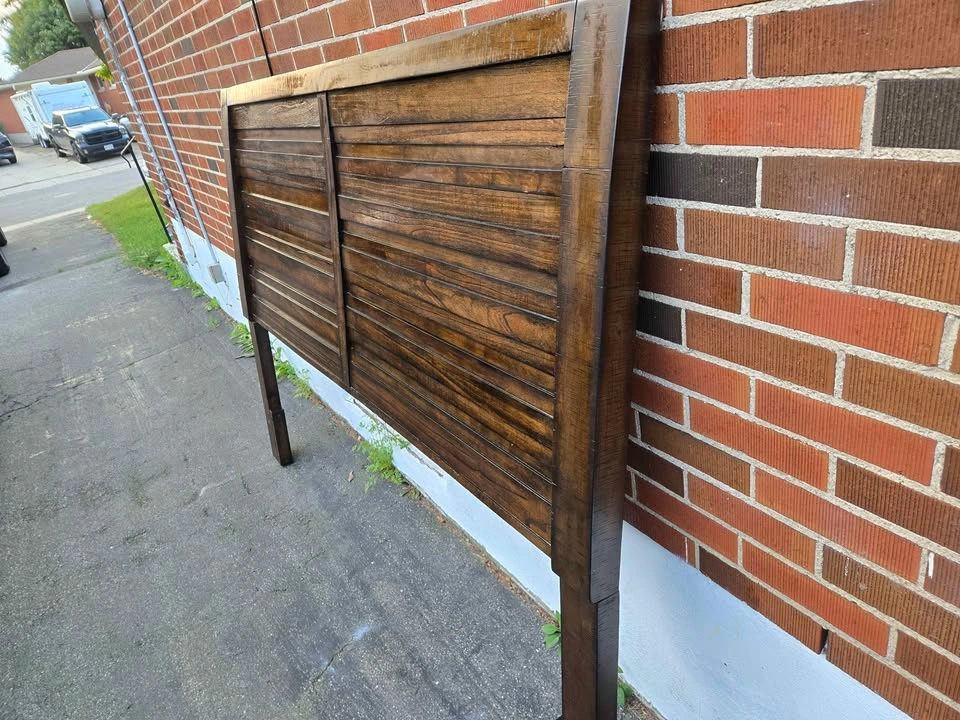 KING Size SOLID WOOD Headboard - photo 2