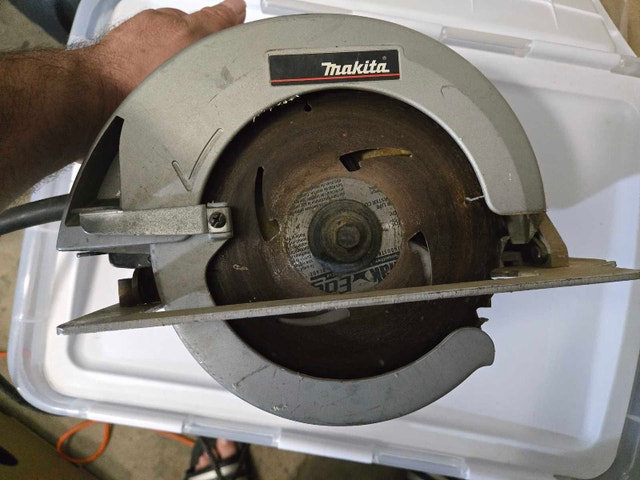 Makita 5007F Circular Saw - photo 2