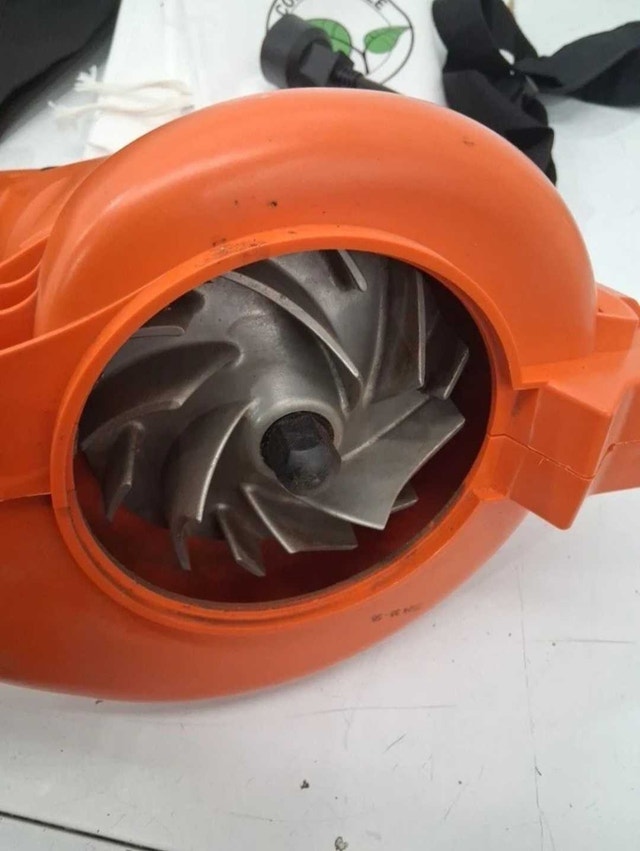 BLACK+DECKER 3-in-1 Electric Leaf Blower, Vacuum and Mulcher - photo 3