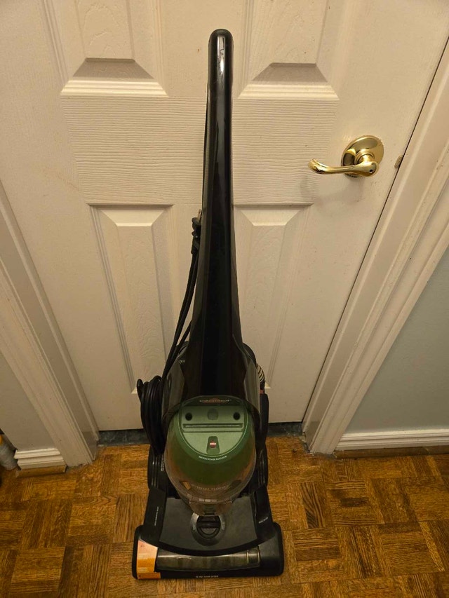 Bissell Total Floors Pet Vacuum - photo 2