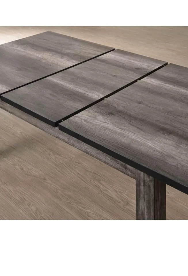 8 seat Dinning table must go - photo 3