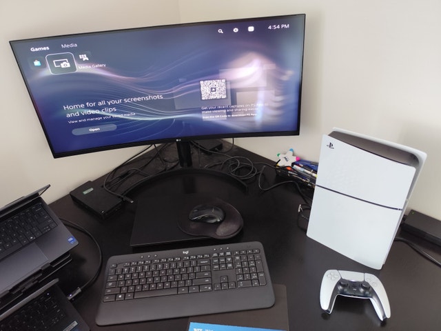 (Delivery) PlayStation 5 Slim 1TB w/Headset - photo 3