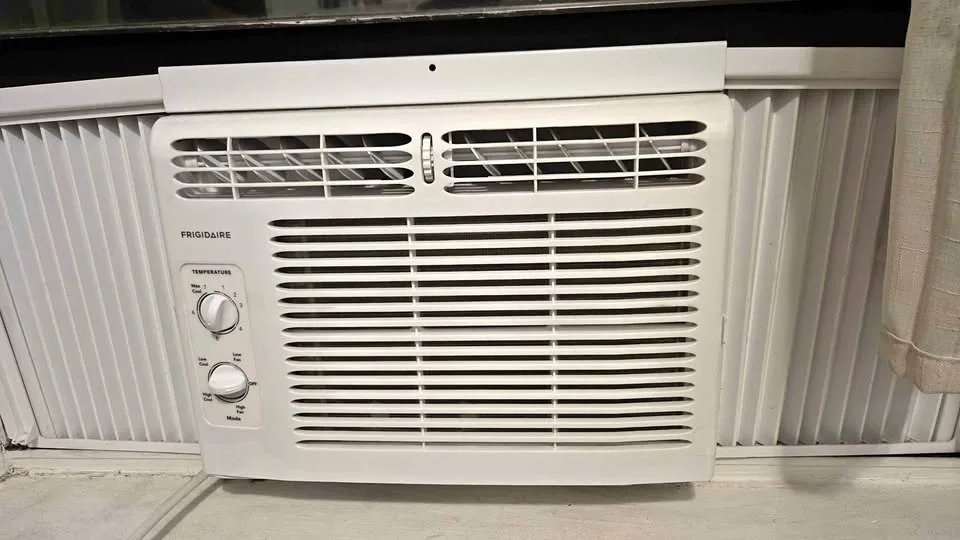 Frigidaire Window Air Conditioner