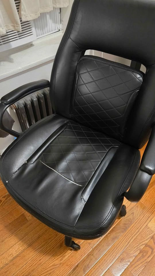 Black Faux Leather Executive Office Chair - photo 3