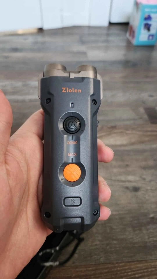 Zlolen Ultrasonic Dog Trainer - photo 3