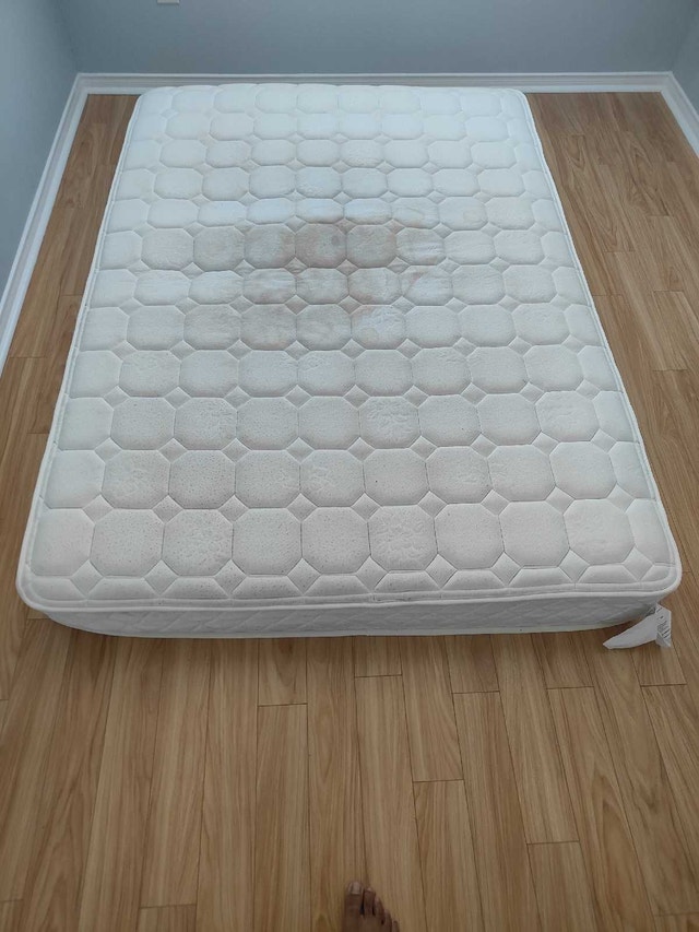 Full Size Mattress