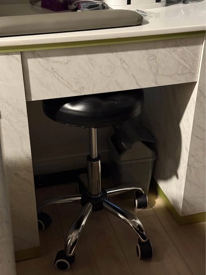Marble Pattern Manicure Desk, Mobile Cart Set, Rotating Stool & - photo 3