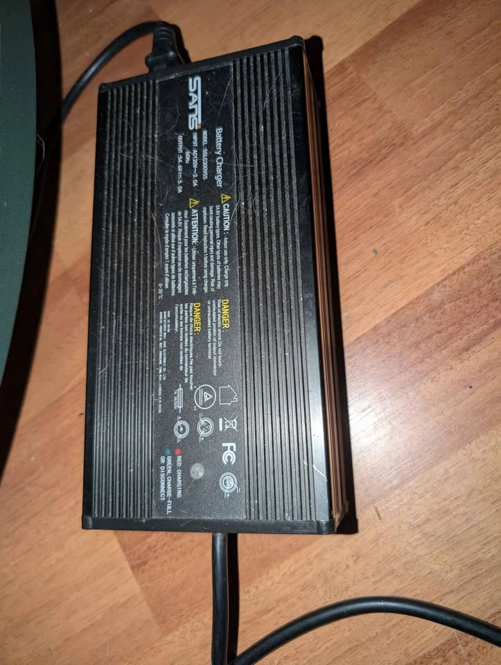 Lithium Ion 48V 50Ah Battery for Emmo Hornet - photo 2