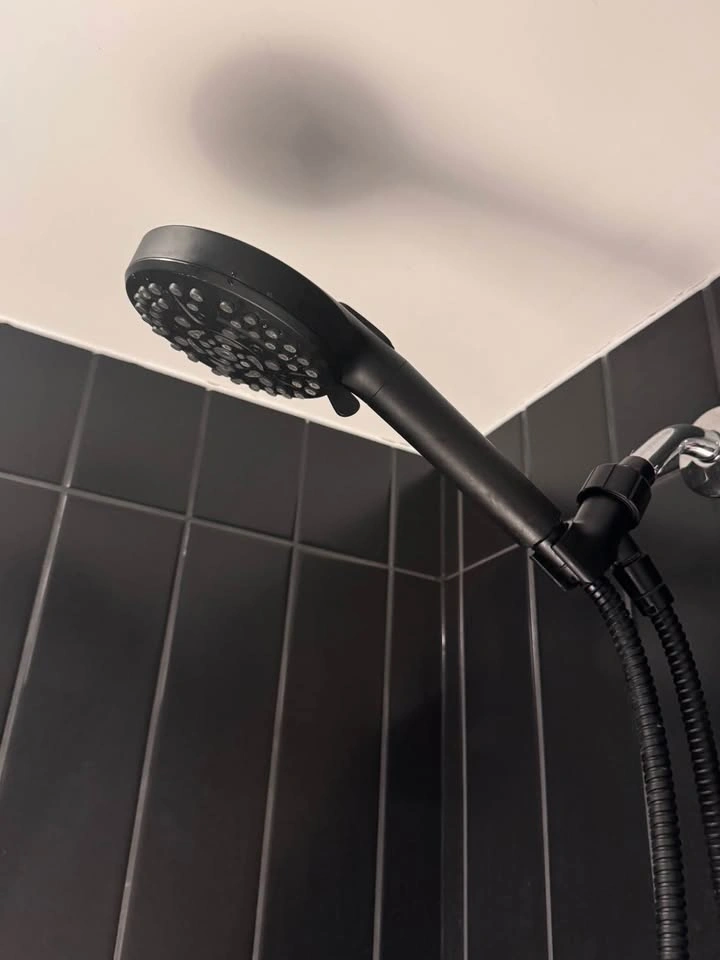 Shower head - photo 2