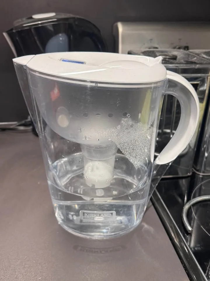 Brita water filter - photo 2