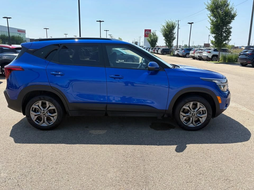 2024 Kia Seltos - photo 2