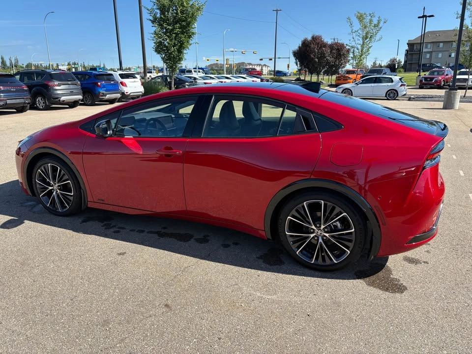 2024 Toyota Prius - photo 5