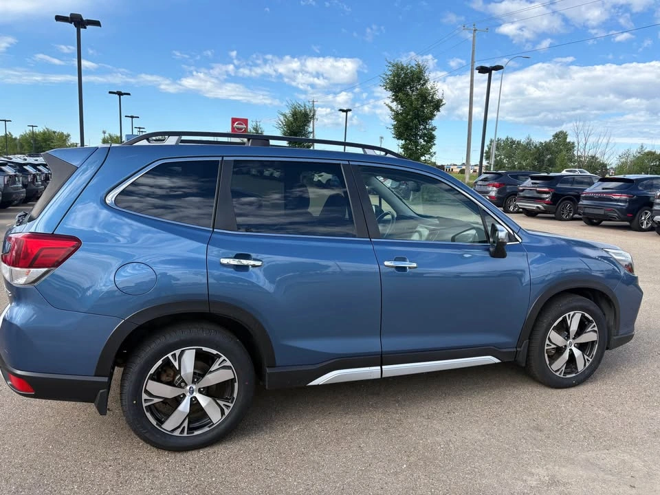 2020 Subaru Forester - photo 2