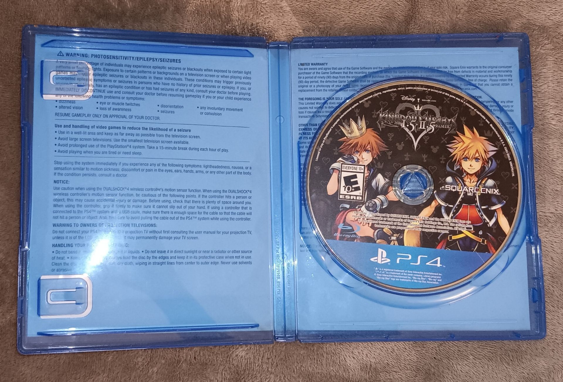 Kingdom Hearts 1.5 + 2.5 Remix PS4 - 6 Games in 1 Disc - photo 3