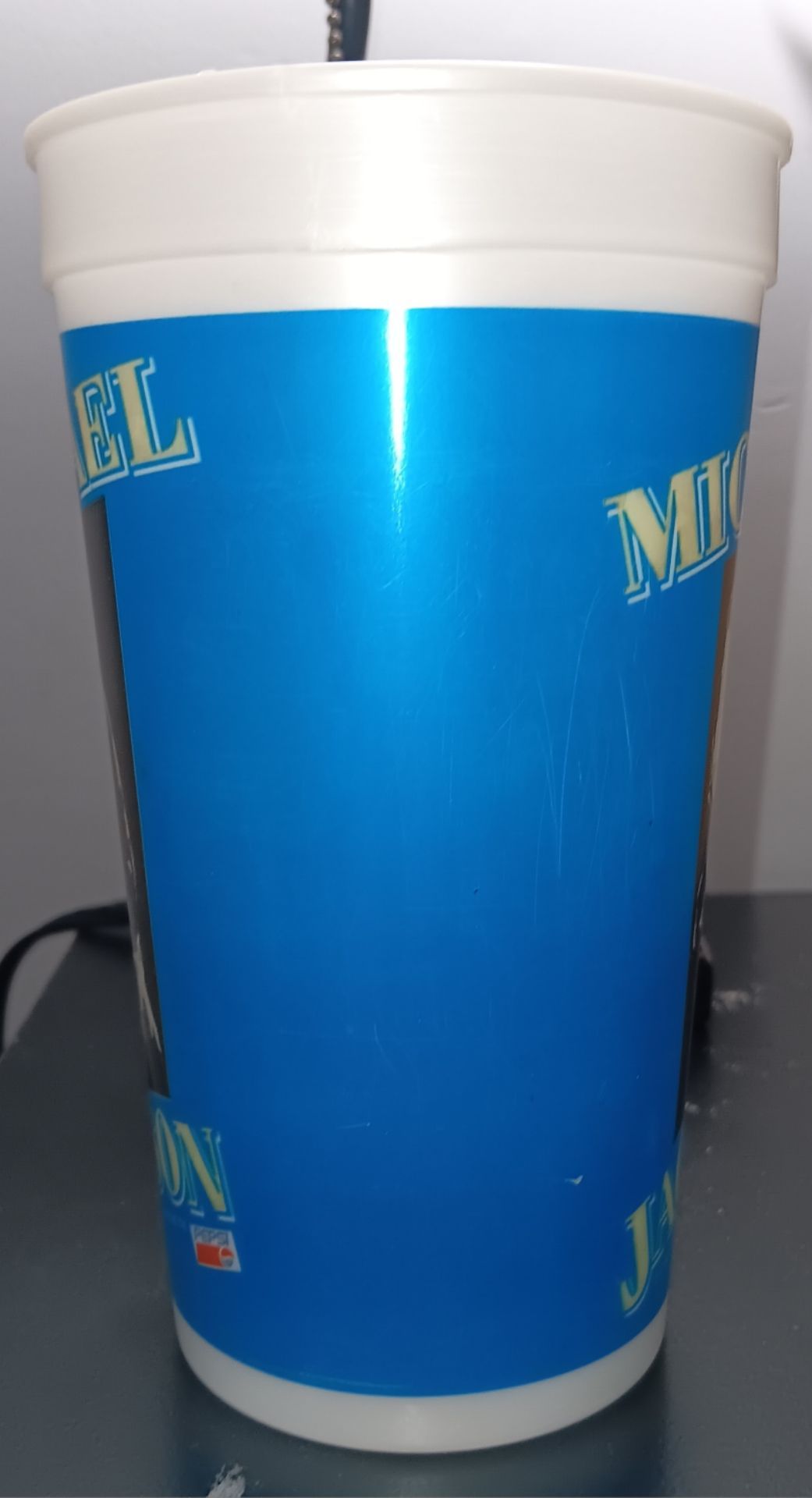 1992-93 Michael Jackson Dangerous World Tour Pepsi Cup - photo 4