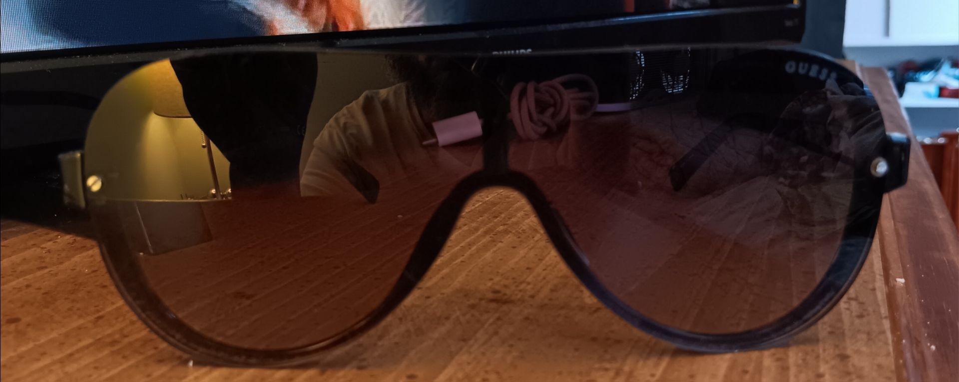 GUESS Shield Sunglasses GF8028 – Black Mirror