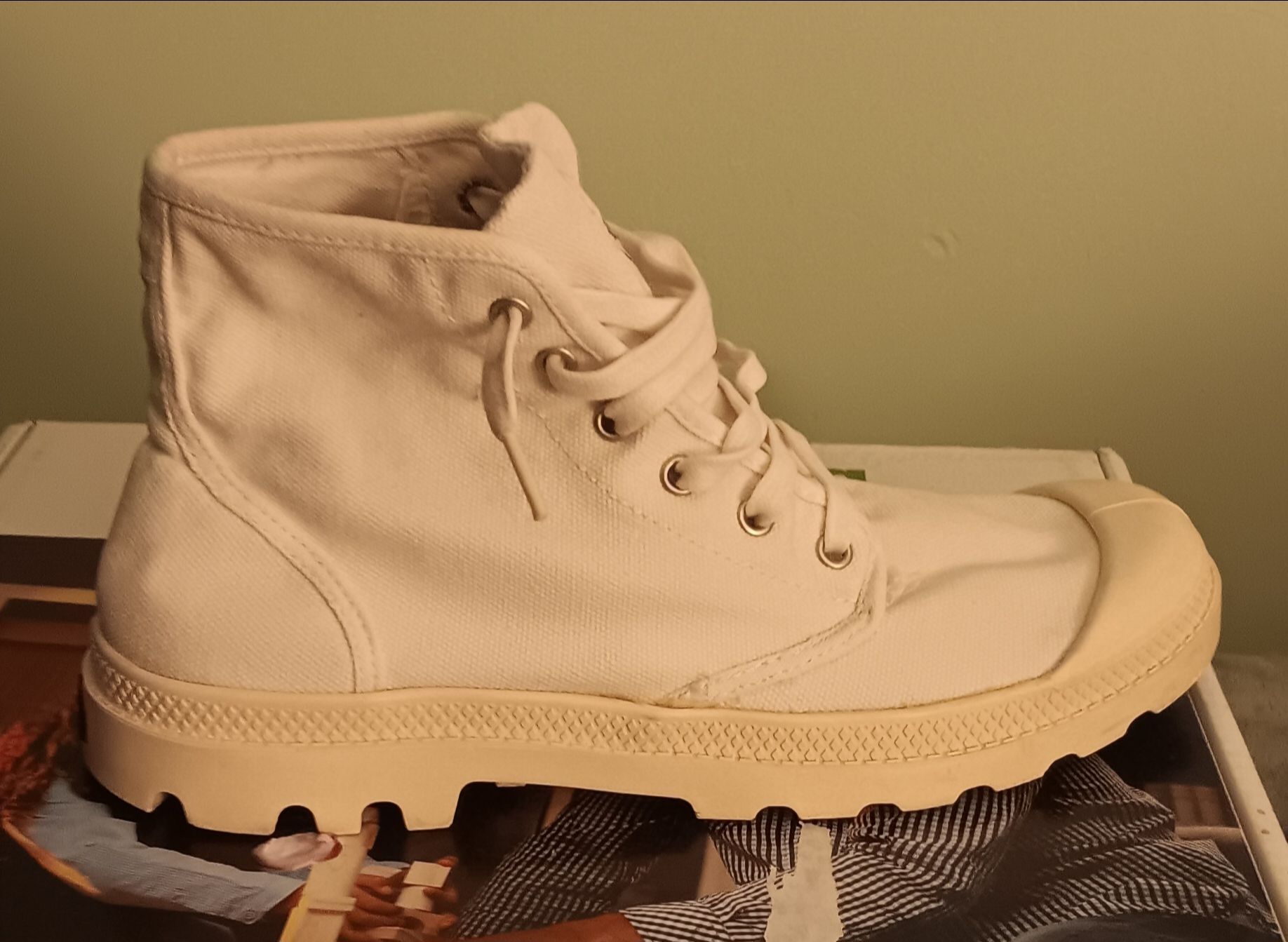 Palladium Pampa Hi Originale White – Authentic – Needs TLC - photo 5