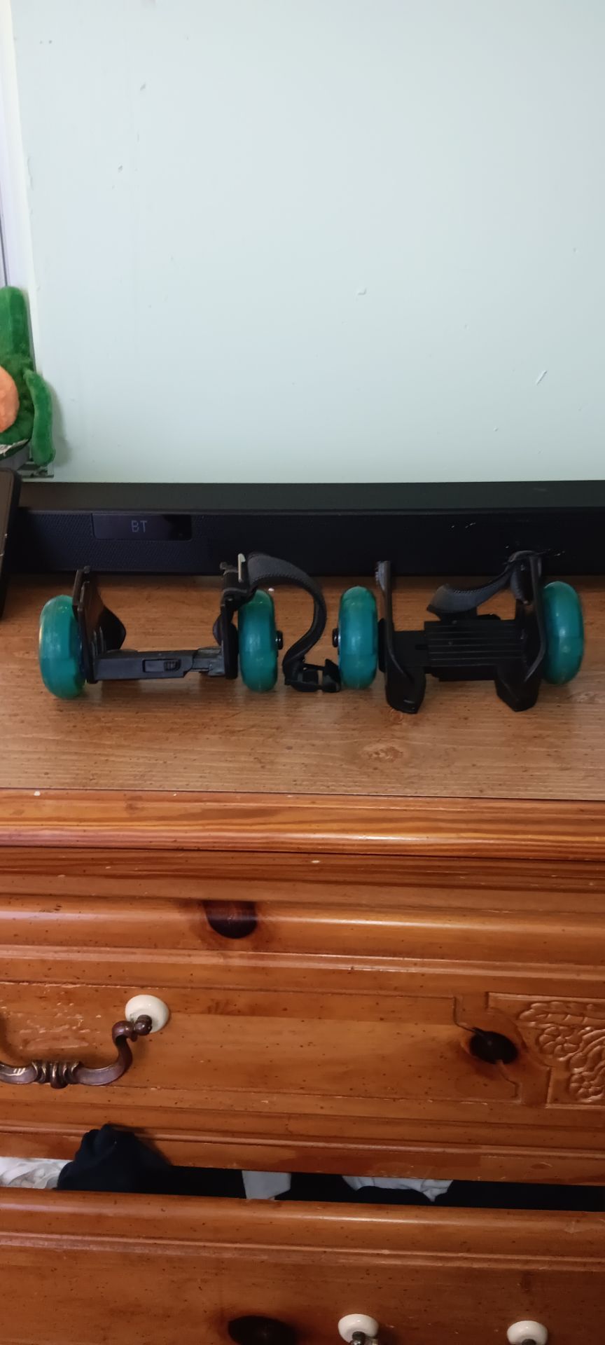 Razor Jetts Heel Wheels Green - LED Light Up Wheels