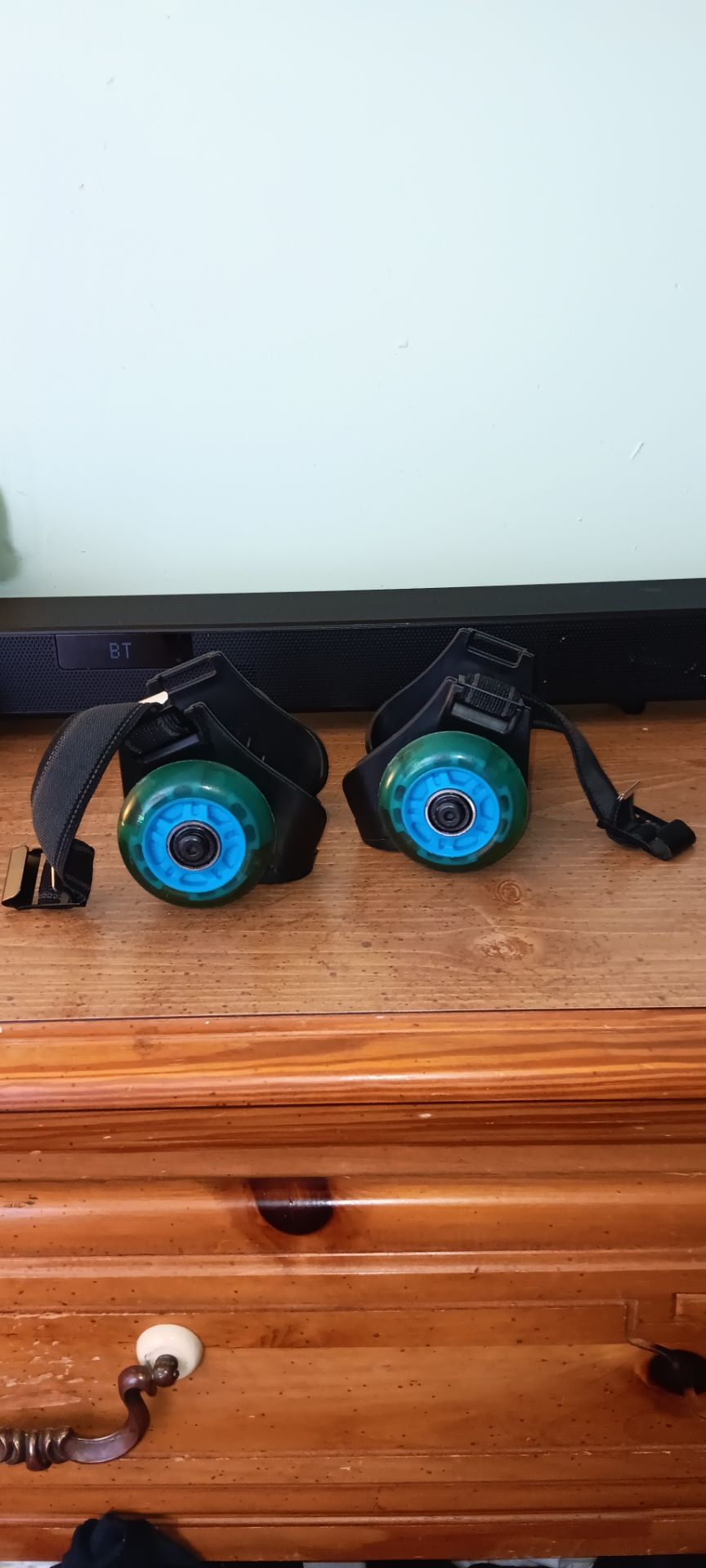 Razor Jetts Heel Wheels Green - LED Light Up Wheels - photo 4