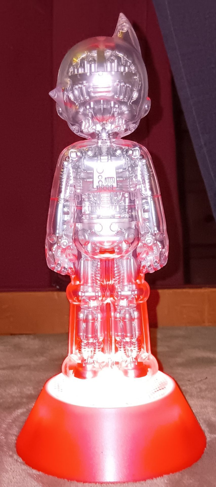 RARE Astro Boy Crystal Light Up Figure LED Lamp Works Perfect - photo 3