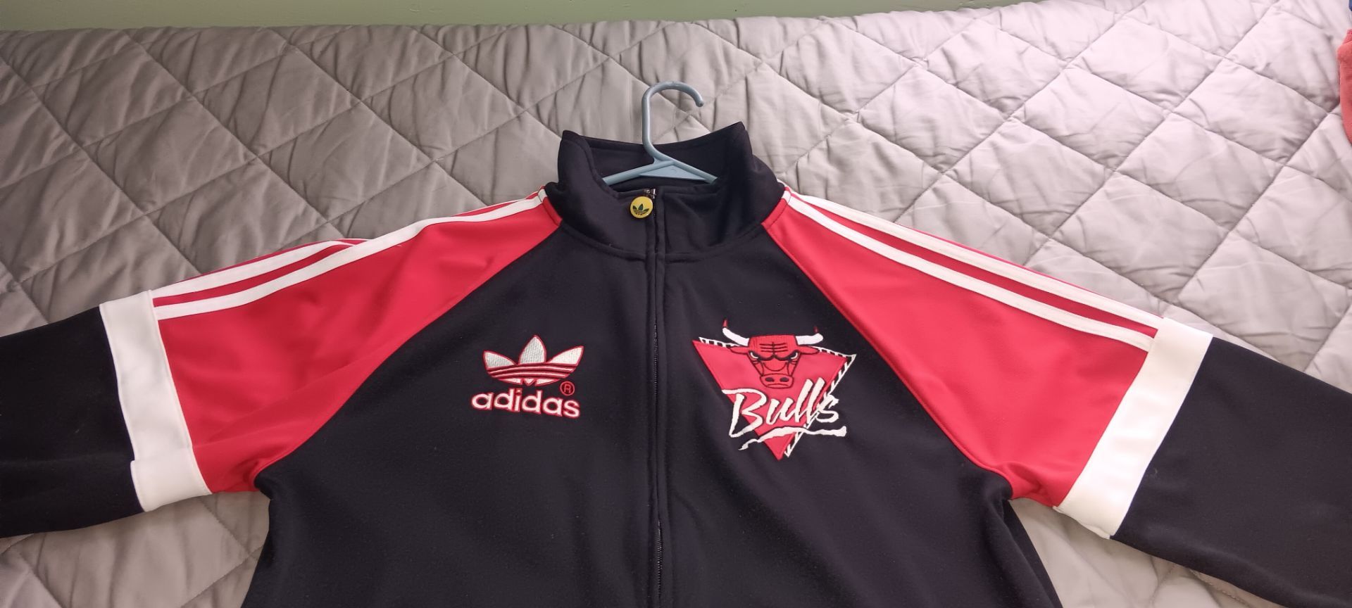 RARE adidas Originals Chicago Bulls Track Jacket - Y2K - photo 5