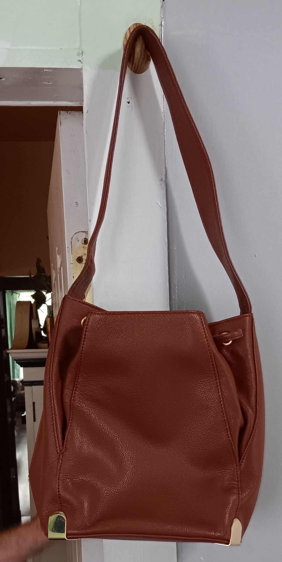 Vince Camuto Pippa Leather Drawstring Bucket Bag - Cognac - photo 2