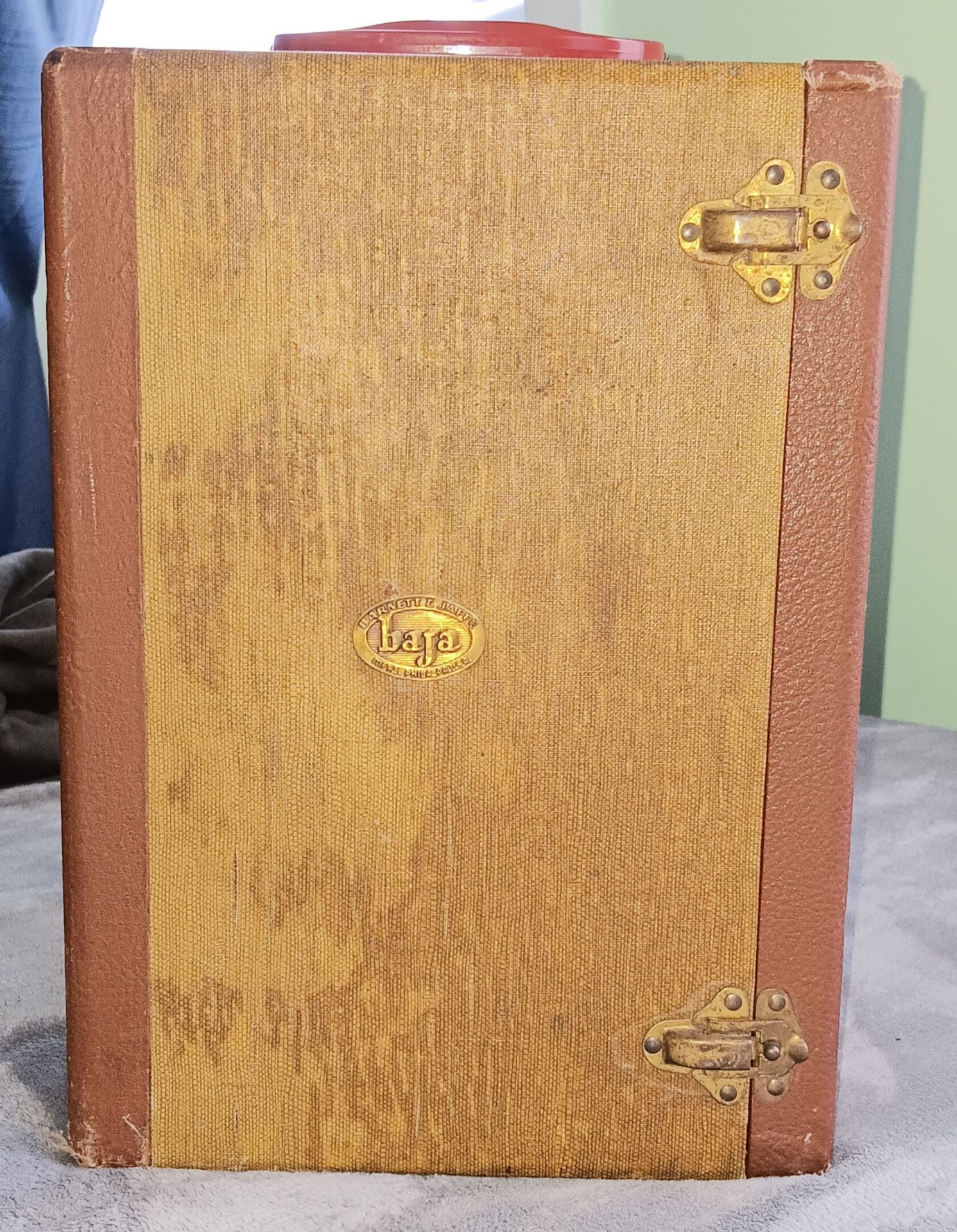 Vintage 1940s Barnett & Jaffe Baja Slide Case - 5 Shelf MCM