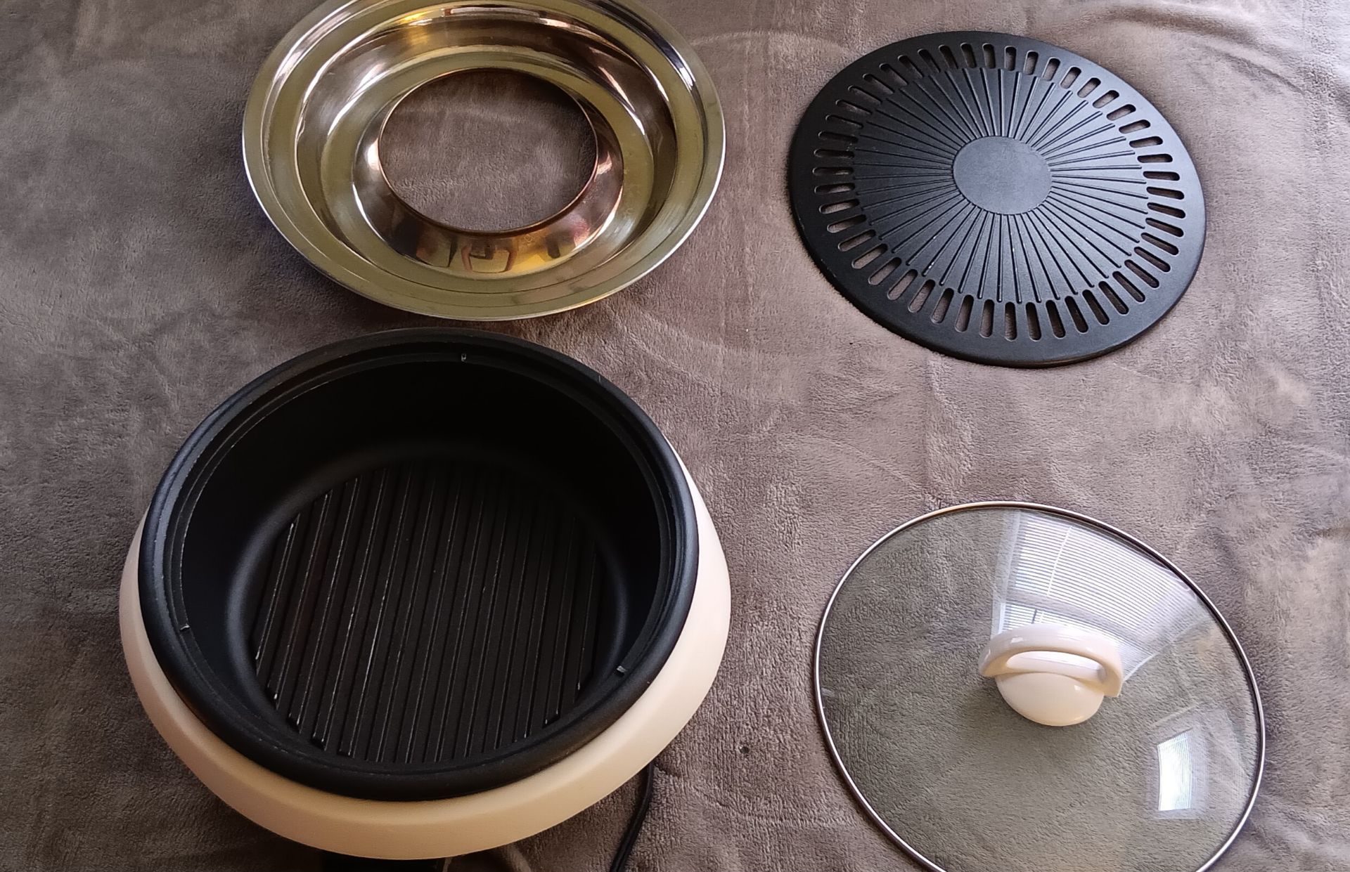 Crofton 3-in-1 Electric Indoor Grill, Hot Pot, and Steamer - photo 5
