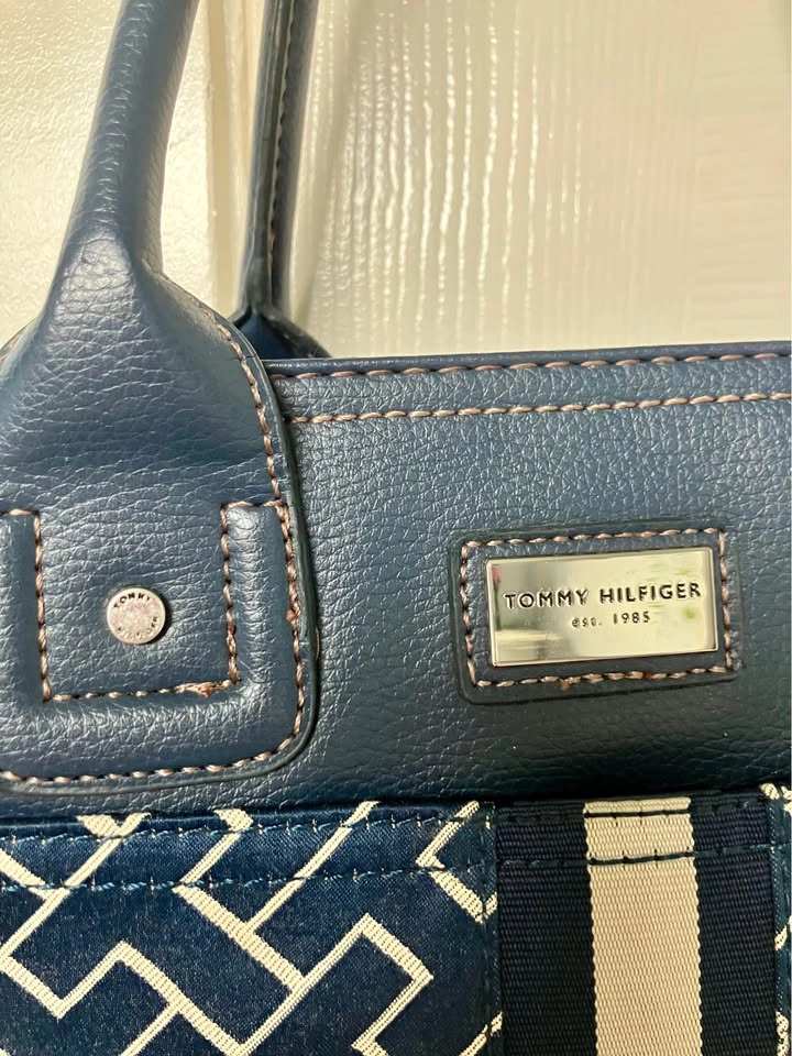Vintage Y2K navy blue purse/handbag - Tommy Hilfiger - photo 3