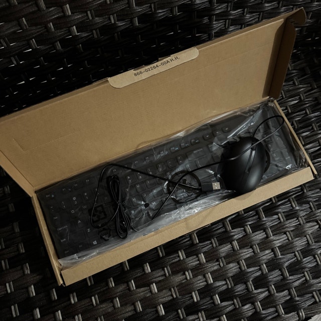 DELL NEW MOUSE AND KEYBOARD - photo 2