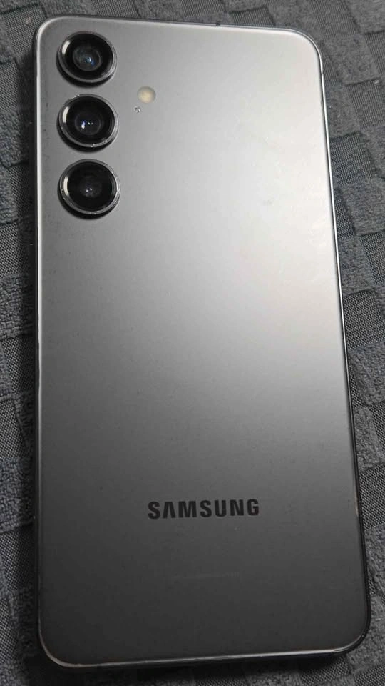 Samsung s24