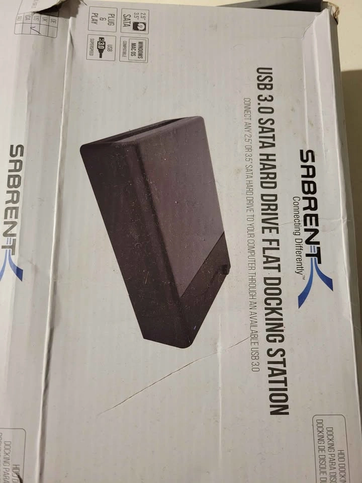 hard drive docking station - photo 2