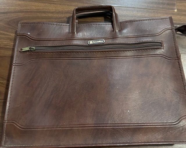Price drop!!! Vintage Stradellina Brown Leather Men's Bag