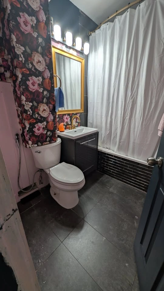 Semi Detached House in Oshawa For Rental - photo 3