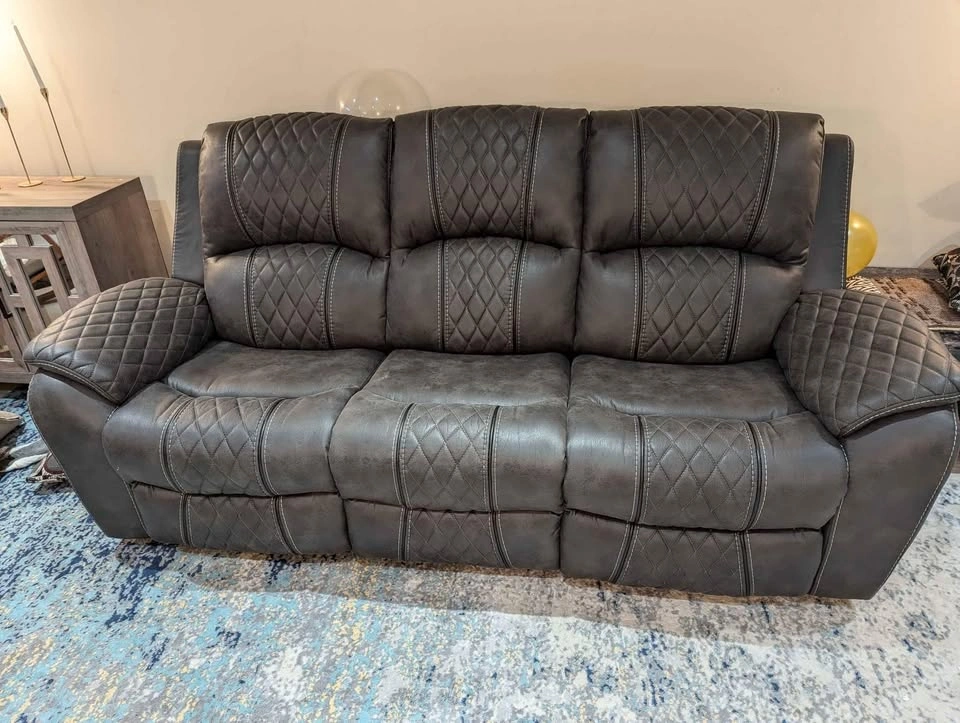 Dual Power Recline for sale - photo 2