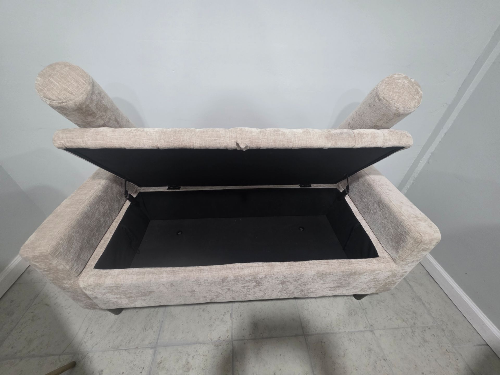 2 living chairs and bench storage - photo 3