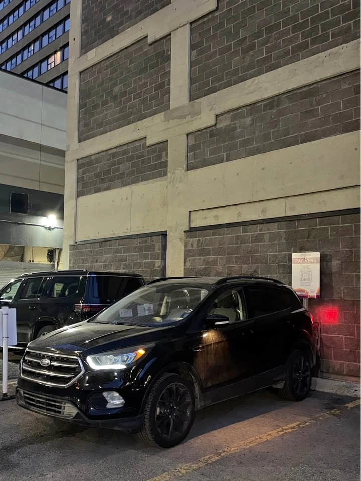 2017 Ford Escape Titanium - photo 2