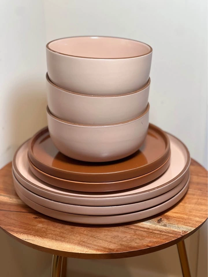 Our Place Ceramic Dinnerware Set (8 Pieces) – Pink & Terracotta - photo 2