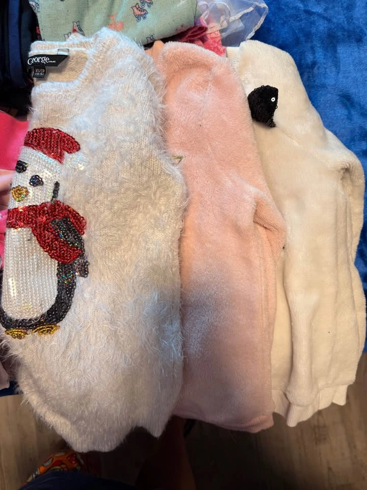 Girls 4T bundle - photo 2