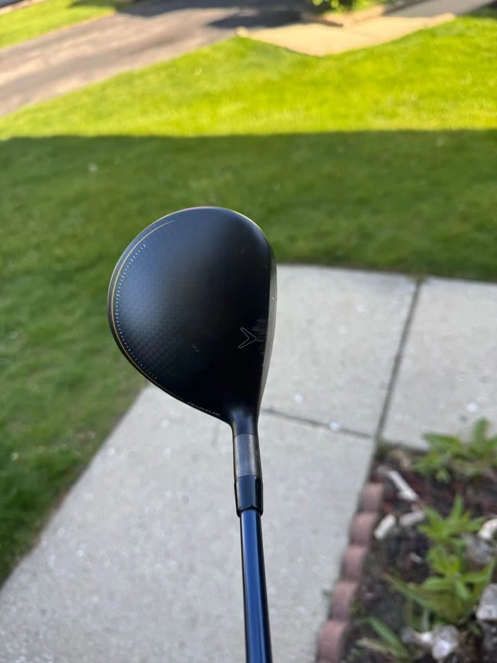 Callaway Rogue St Max LH 5 Wood used with head cover - photo 4