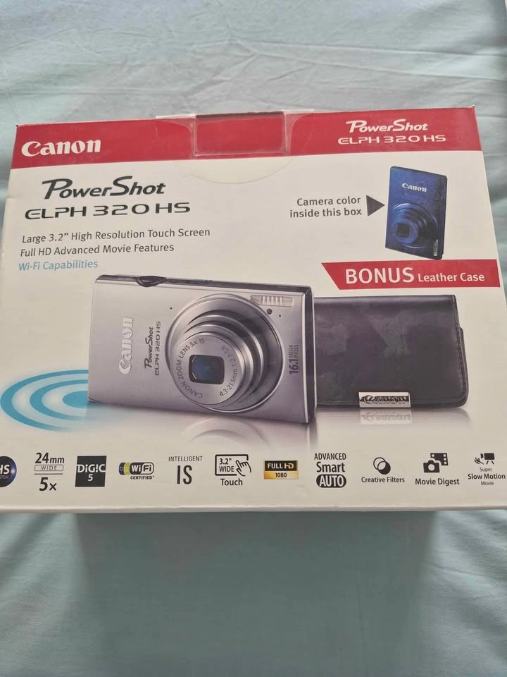 Canon PowerShot ELPH 320 HS Digital Camera Bundle (Blue) - photo 2