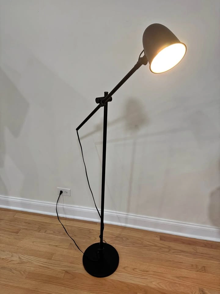 Black Floor Lamp