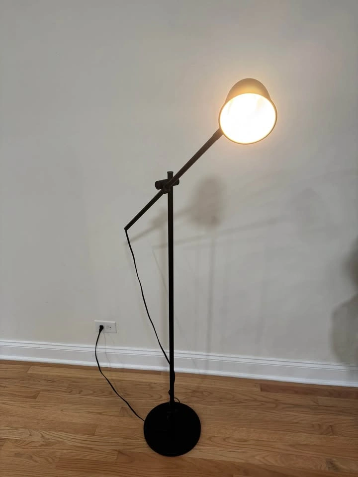 Black Floor Lamp - photo 2